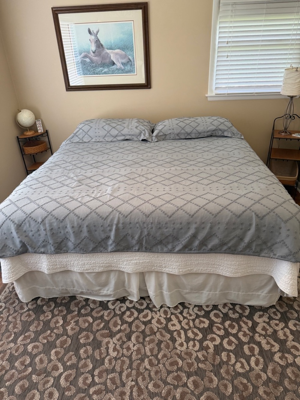 Bedsure Chenille Style Gray Diamond-Pattern Duvet Cover & 2 King Shams